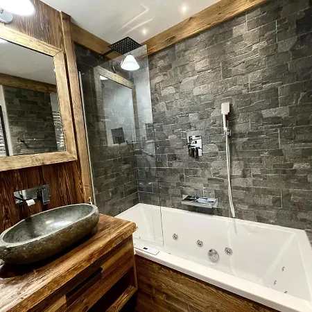 Arc 1950 Appt Luxe 2-4pers -skis Aux Pieds-spa-piscines Interieure Et Exterieure-sauna-hammam Les Arcs (Savoie)
