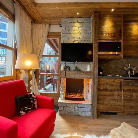 Arc 1950 Appt Luxe 2-4pers -skis Aux Pieds-spa-piscines Interieure Et Exterieure-sauna-hammam *