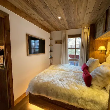 Apartment Arc 1950 Appt Luxe 2-4pers -skis Aux Pieds-spa-piscines Interieure Et Exterieure-sauna-hammam Les Arcs (Savoie)